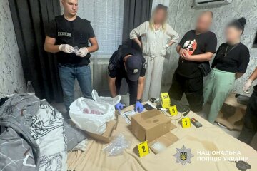 Поліція та СБУ ліквідували канал збуту психотропів на Донеччині
