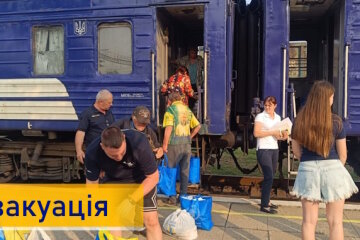 На Донеччині досі понад 20 тисяч дітей: влада продовжує евакуацію