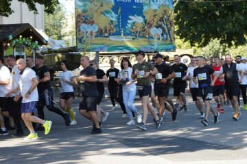 До Всеукраїнського патріотичного забігу долучилися понад 600 жителів Луганщини (фото)