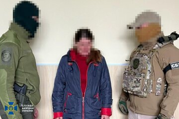 СБУ викрила агентку ФСБ у прифронтовому Мирнограді: зрадниці загрожує довічне ув’язнення