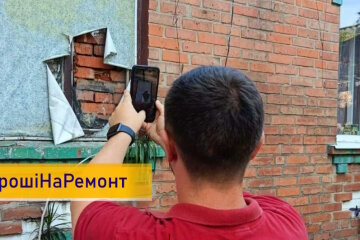 Швидке відновлення: благодійники надають грошову допомогу на ремонт житла, що постраждало через обстріли на Донеччині