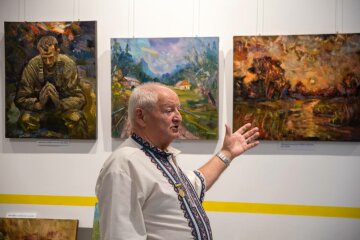 Від Азова до Карпат: маріупольський художник презентував персональну виставку (фото)