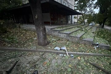 Краматорськ під нічними атаками дронів: серія влучань у центрі міста та промзоні