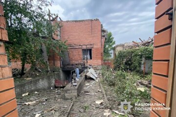 Двоє загиблих і п’ятеро поранених на Донеччині: поліція фіксує воєнні злочини росії