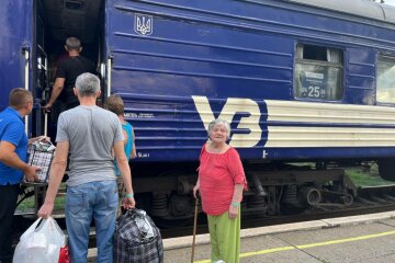 «Проліска» фіксує нову хвилю виїзду з прифронтових районів (фото)
