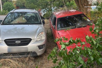 У Слов’янську Москвич став причиною подвійної аварії (фото)