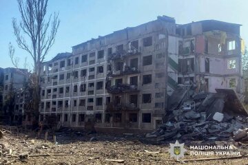 Поранили сімох жителів, серед яких дитина: на Донеччині ворог атакував 14 населених пунктів (фото)