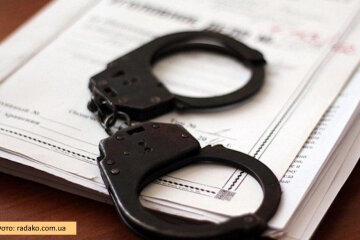 Впроваджував закони окупантів: прокурори повідомили підозру жителю Донеччини