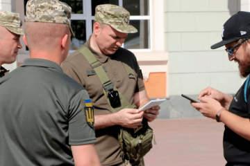 Відеофіксація в ТЦК: з 1 вересня всі працівники носитимуть бодікамери