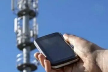 У Маріуполі спалили вишку зв’язку окупантів з обладнанням для прослуховання