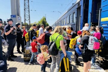 З Донеччини за тиждень евакуювали 460 дітей