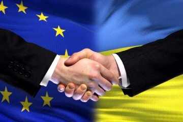 Україна залучила понад 4 млрд євро від ЄС: кошти спрямують на соціальні видатки