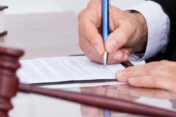 Дві мешканки Донеччини отримали тривалі строки за передачу даних ворогу