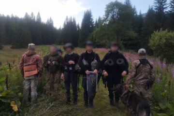 Допоміг затримати службовий пес: серед порушників кордону були чоловіки з Донеччини