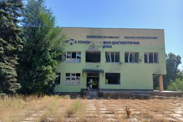 Маріупольська дитяча лікарня та пологовий залишаються в руїнах після авіаудару рф
