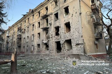 Нічна атака на Краматорськ: поранено 10 мирних жителів, пошкоджено житлові будинки (Відео)