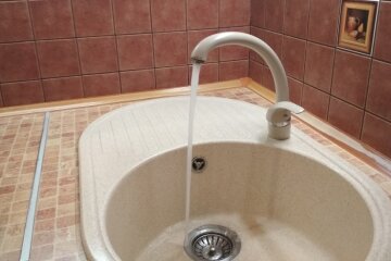 У Добропіллі через аварію на ЛЕП зупинено водопостачання