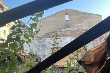 Евакуація з Лимана та Зеленого Клину: мешканці залишають домівки через обстріли (відео)