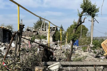 Близько 20 метрів були під завалами: у Краматорську відремонтували пошкоджений газопровод (фото)