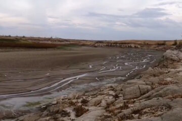 У Маріуполі зафіксували рекордне обміління Старокримського водосховища