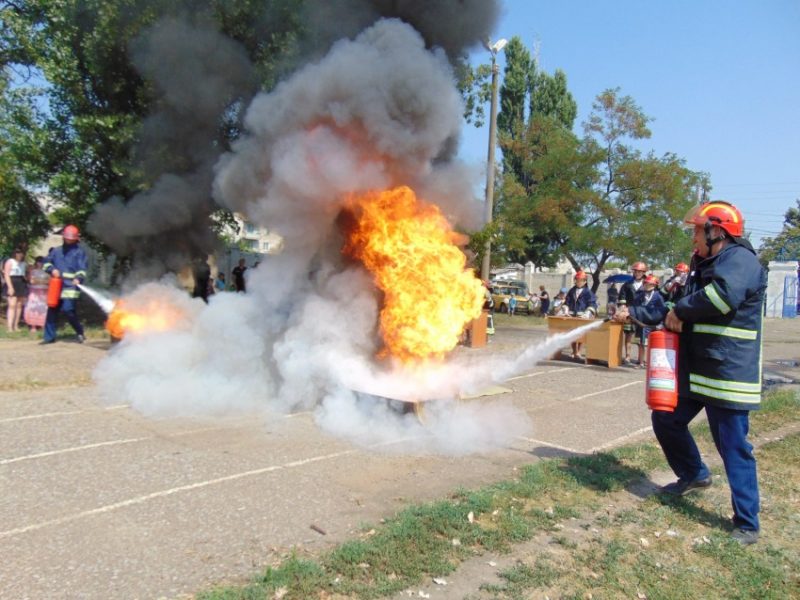 На Донеччині набирає обертів рух добровольців-вогнеборців