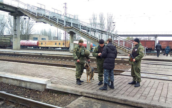 Під пильною увагою поліції Донеччини залізничні та автовокзали