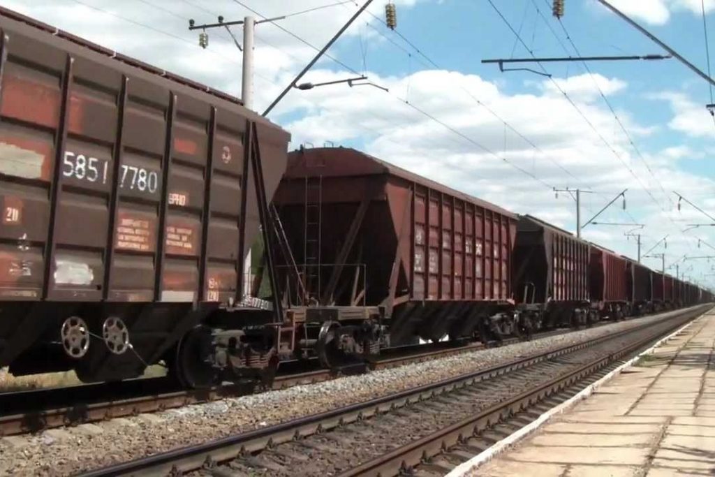 Придніпровська залізниця – рух на Маріуполь