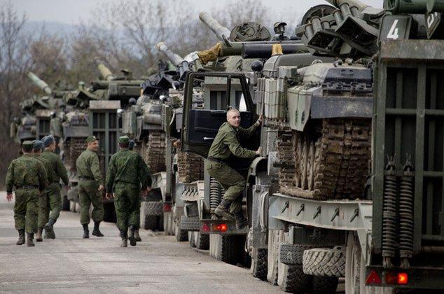 Донбас сьогодні: на передовій обстріли – у тилу плани про відновлення