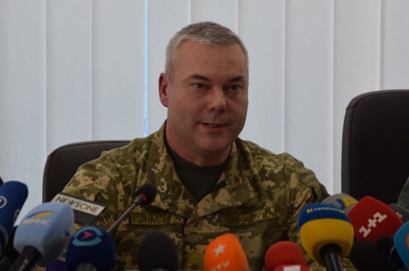 “У ОРДЛО росіяни не довіряють командування місцевим”, – командувач ООС