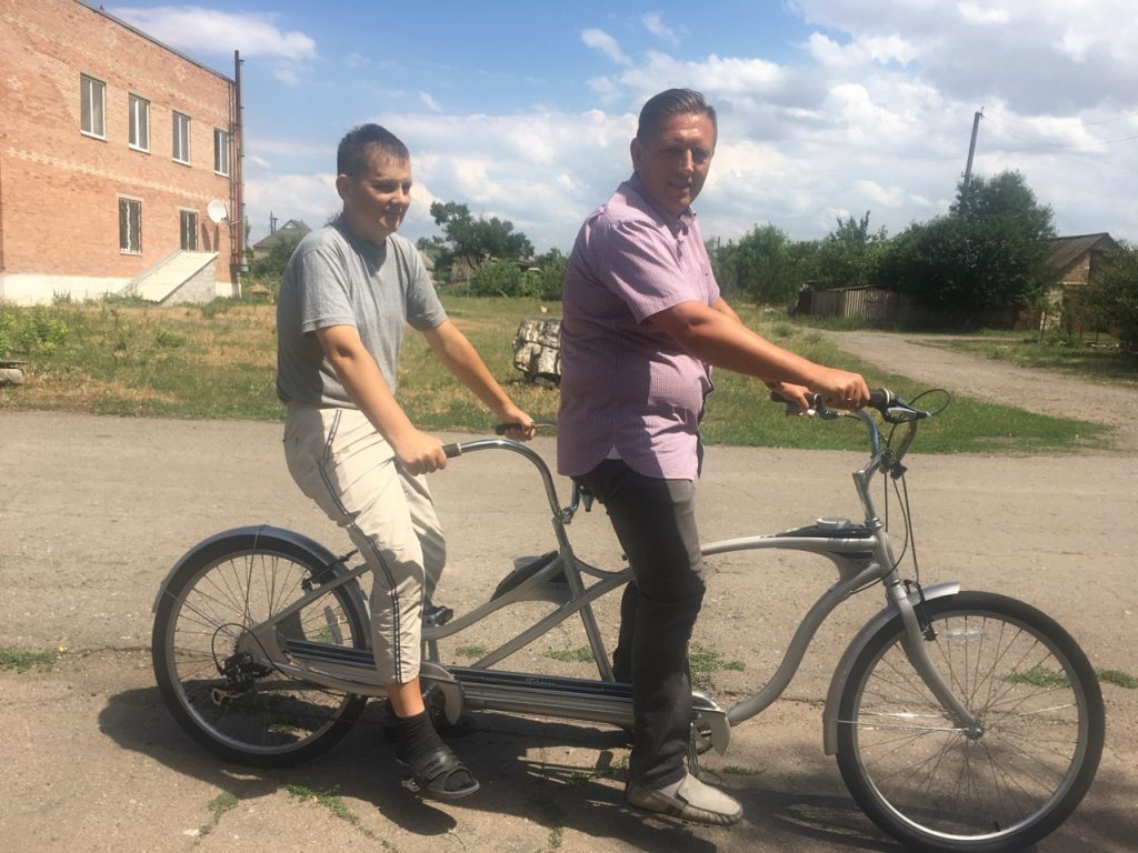 У Костянтинівці впроваджується проект «Тандем»   для незрячих людей