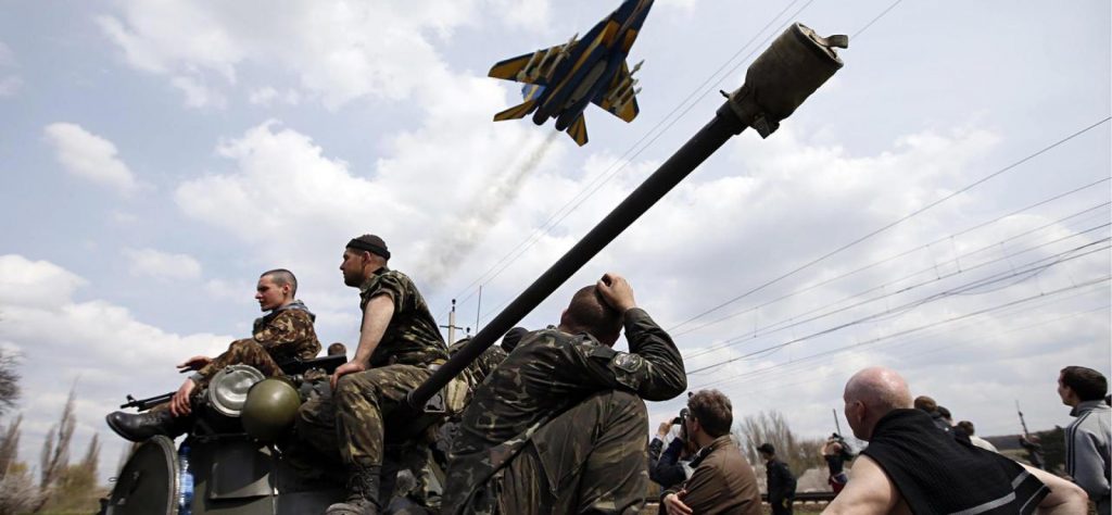 Донбас військового стану не відчує