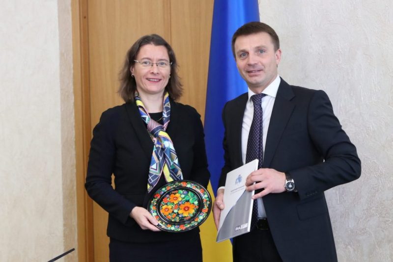Посол Франції в Україні в Дніпрі зустрілася з керівниками міста та області