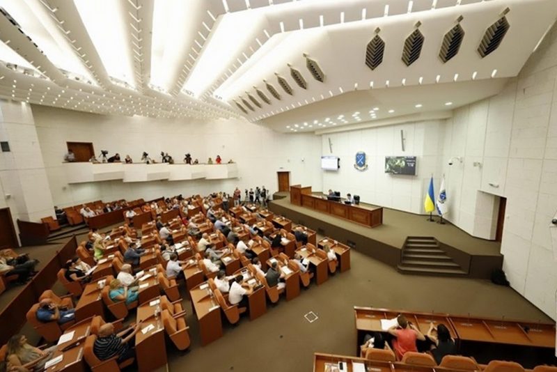 Депутати звернулися до президента України щодо аеропорту