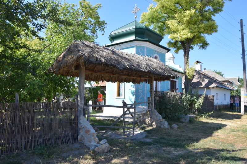 Старовинна будівля в селі Маяки Слов’янського району