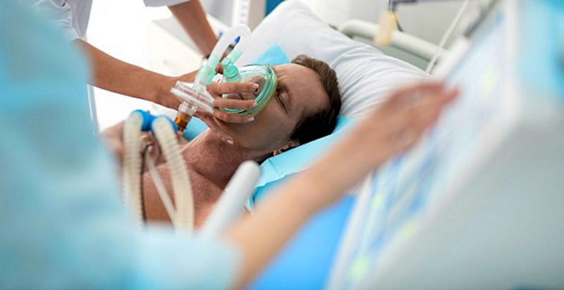 На Донеччині вирує коронавірусний штам «Дельта», в лікарнях бракує кисню