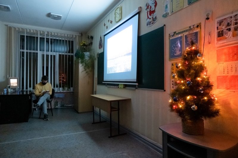 Школярі Донеччини та Луганщини презентували власні проєкти на міжнародному симпозіумі