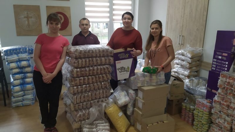 Громадська організація з Луганщини  допомагає людям по обидва боки від лінії фронту