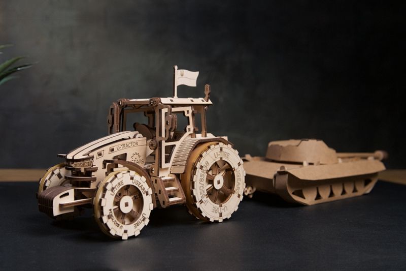 В Україні створили особливий 3D-конструктор – «Трактор перемагає»