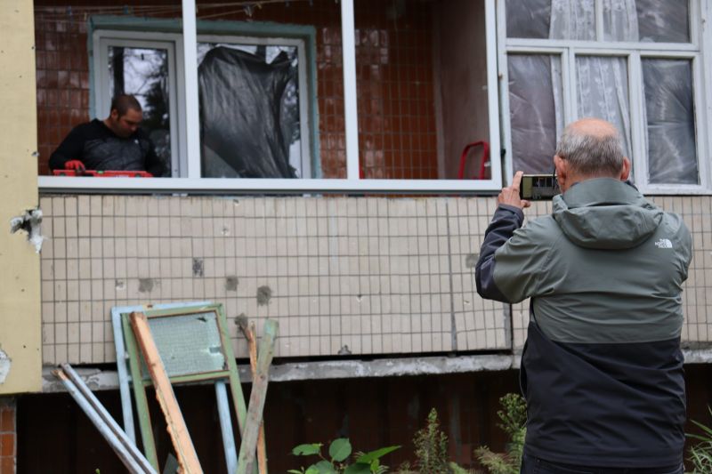 Виплати на проживання мають право отримувати українці, у яких пошкоджене житло