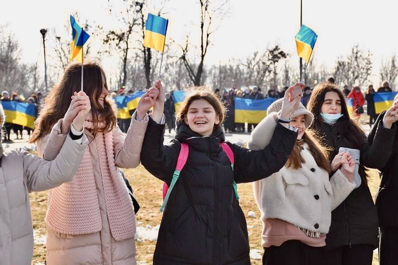 Україна відзначає День єднання