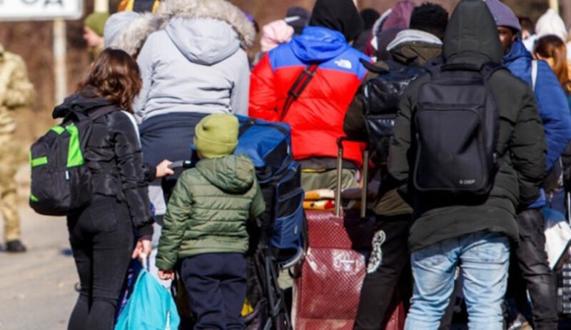 На Донеччині з восьми населених пунктів примусово евакуюють дітей