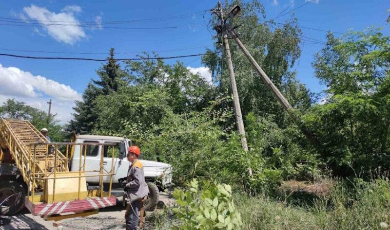 На Донеччині за місяць відновлено електропостачання у 378 населених пунктах