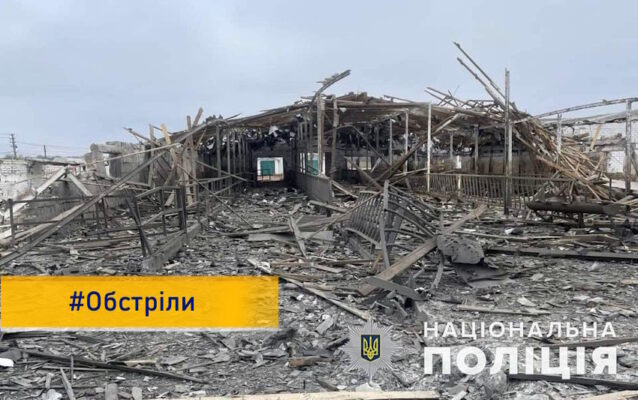 Є загиблий і поранений, пошкоджено пів сотні будинків на Донеччині за добу