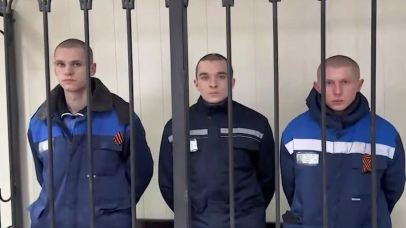 У росії засудили трьох бійців полку «Азов»: вирок — до 24 років ув’язнення