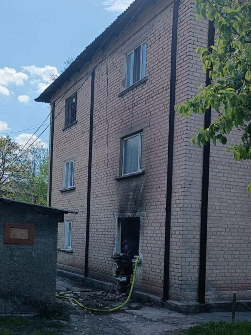 Мирноград і Новодонецьке під вогнем: поранено сімох цивільних, серед них — двоє дітей