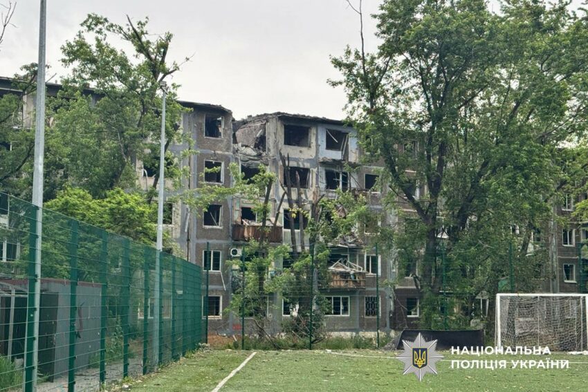 Один загиблий і 13 поранених: Росія продовжує нищити Донеччину