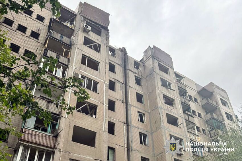 Російські обстріли на Донеччині: 1 загиблий, 12 поранених, понад 2 700 атак за добу