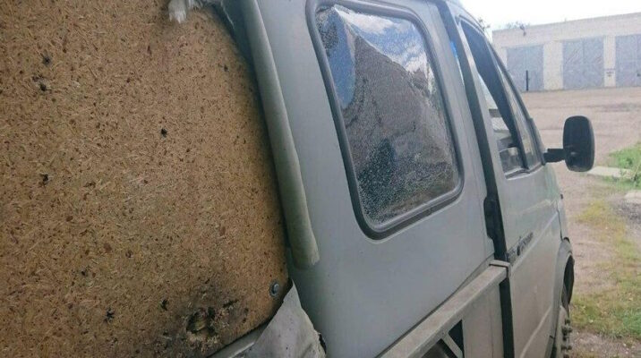 Бригада енергетиків потрапила під ворожий обстріл на Донеччині