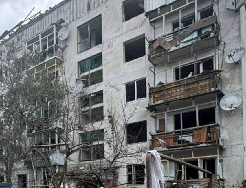 Росія атакувала Святогірськ на Донеччині ракетами С-300: п’ятеро поранених, пошкоджено житло та авто