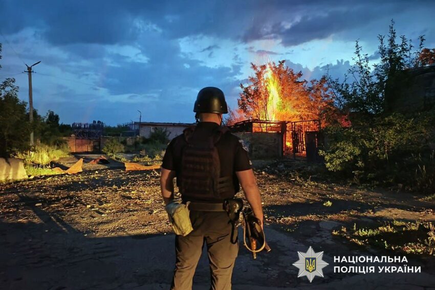 13 мирних жителів отримали поранення внаслідок масованих обстрілів Донеччини 18 червня